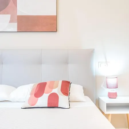 Puccini - Centro Citta - Wifi - Ac 卡利亚里