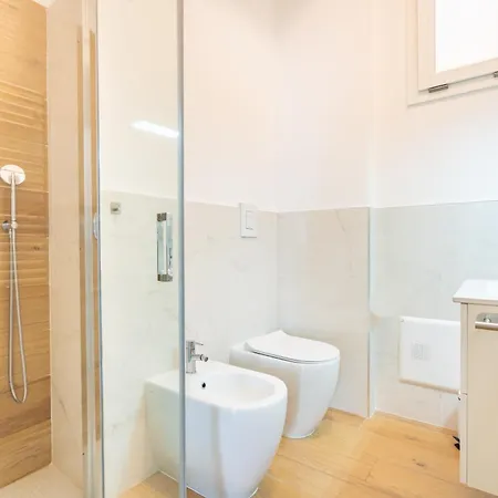 Puccini - Centro Citta - Wifi - Ac 公寓 卡利亚里