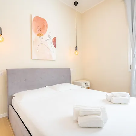 Puccini - Centro Citta - Wifi - Ac Appartement *